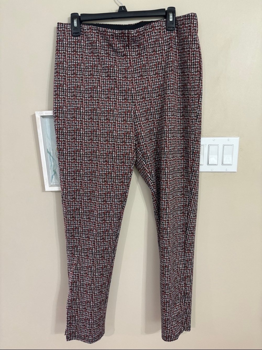 Soho Houndstooth Knit Pants- Red Black White